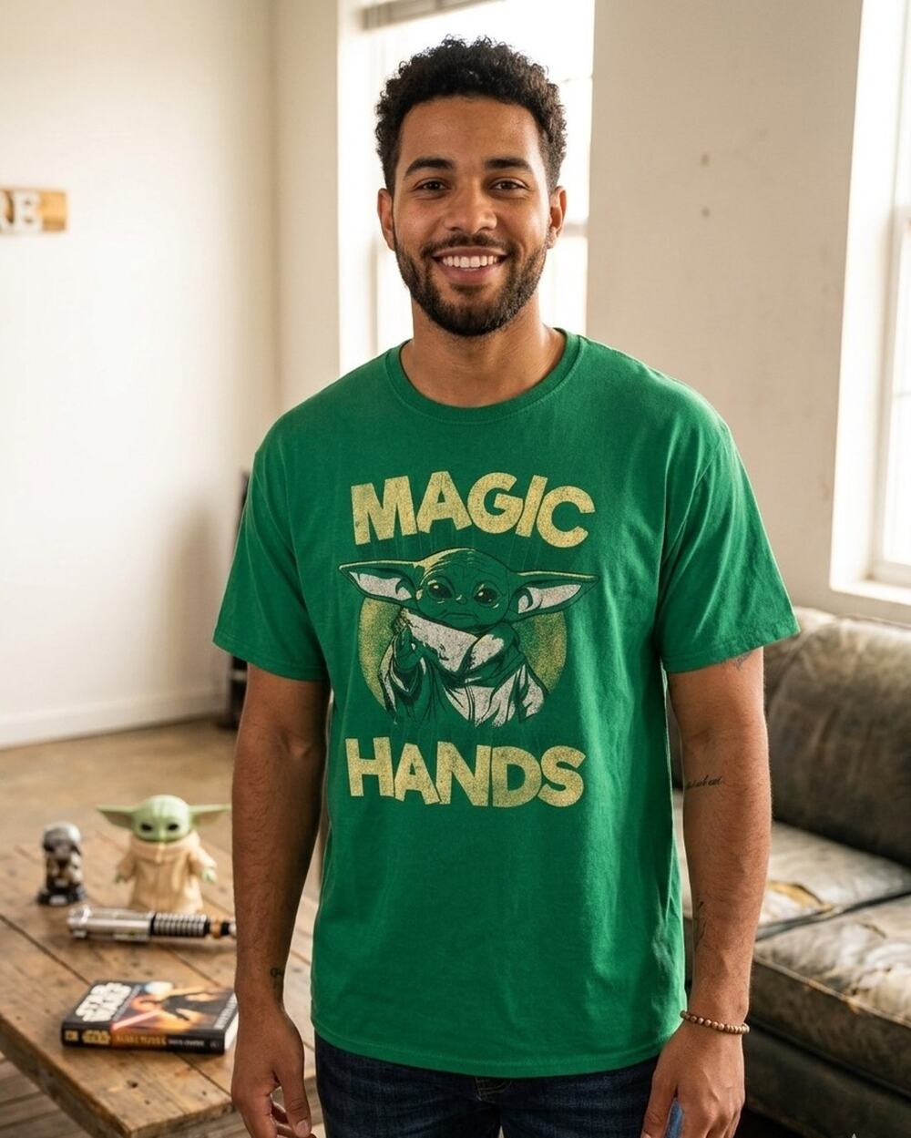 Star Wars Grogu Baby Yoda Magic Hands T-Shirt Green Men's Size 2XL Fifth Sun